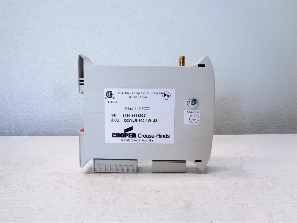 Cooper Crouse-Hinds Wireless I/O Receiver Unit D2WLR-900-1W-US